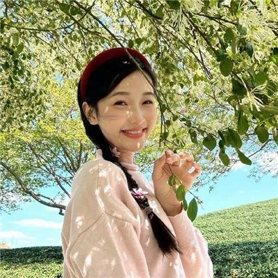 黑夜里的眼睛